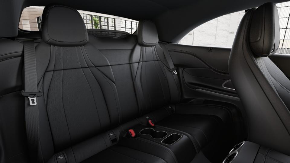 0551367318 interior 2